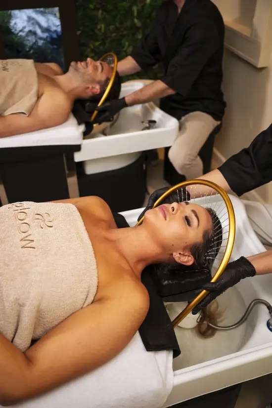 Gentle post-surgery hair wash at Slon Hair